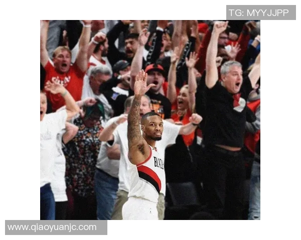 利拉德社媒正面回应近期争议事件引发球迷热议讨论